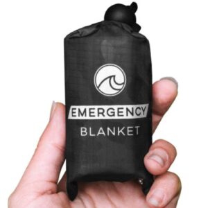 Emergency-Preparedness-Car-Blankets