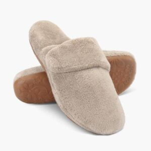 Foot-Pain-Alleviating-Slippers